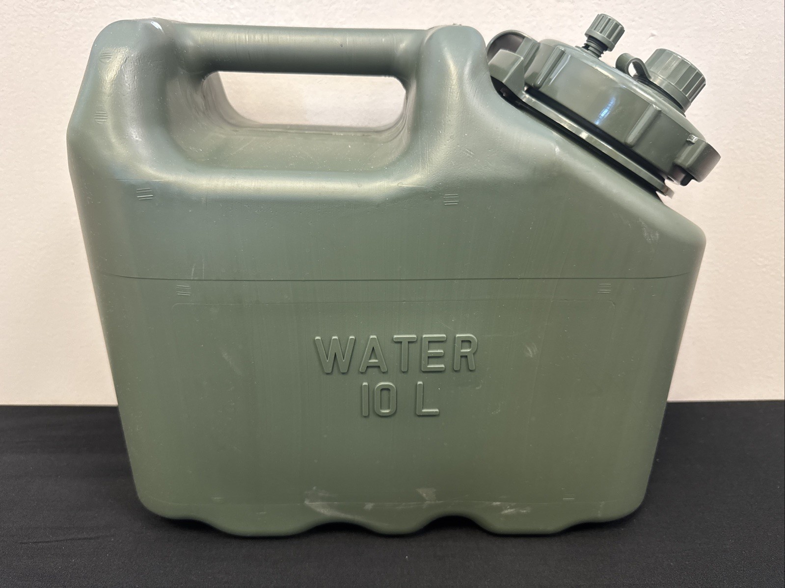 Scepter 2.5 Gallon Military BPA Free Water Container 10L Green