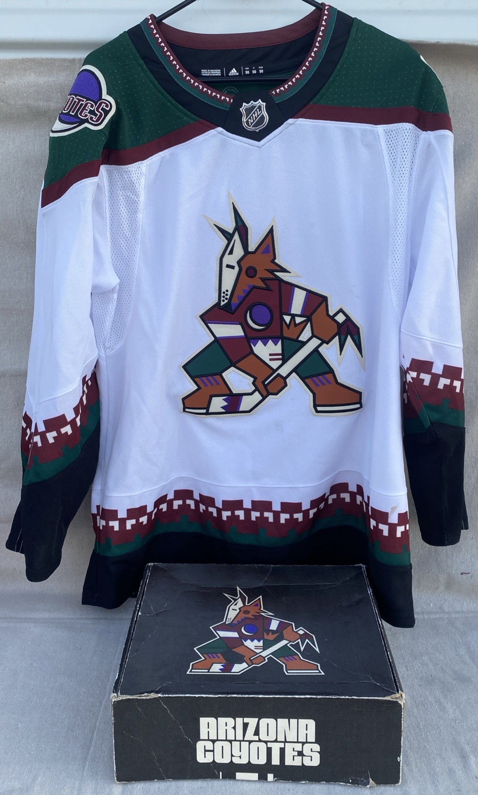 Arizona Coyotes Adidas Primegreen Away Kachina Jersey Size 50 Used ONCE w/ BOX