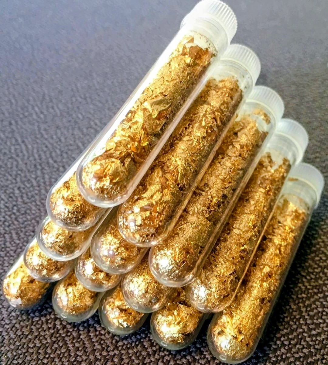Genuine 24K Gold Flakes – 5ml Clear Tube – Pure Gold Leaf Chips Flakes