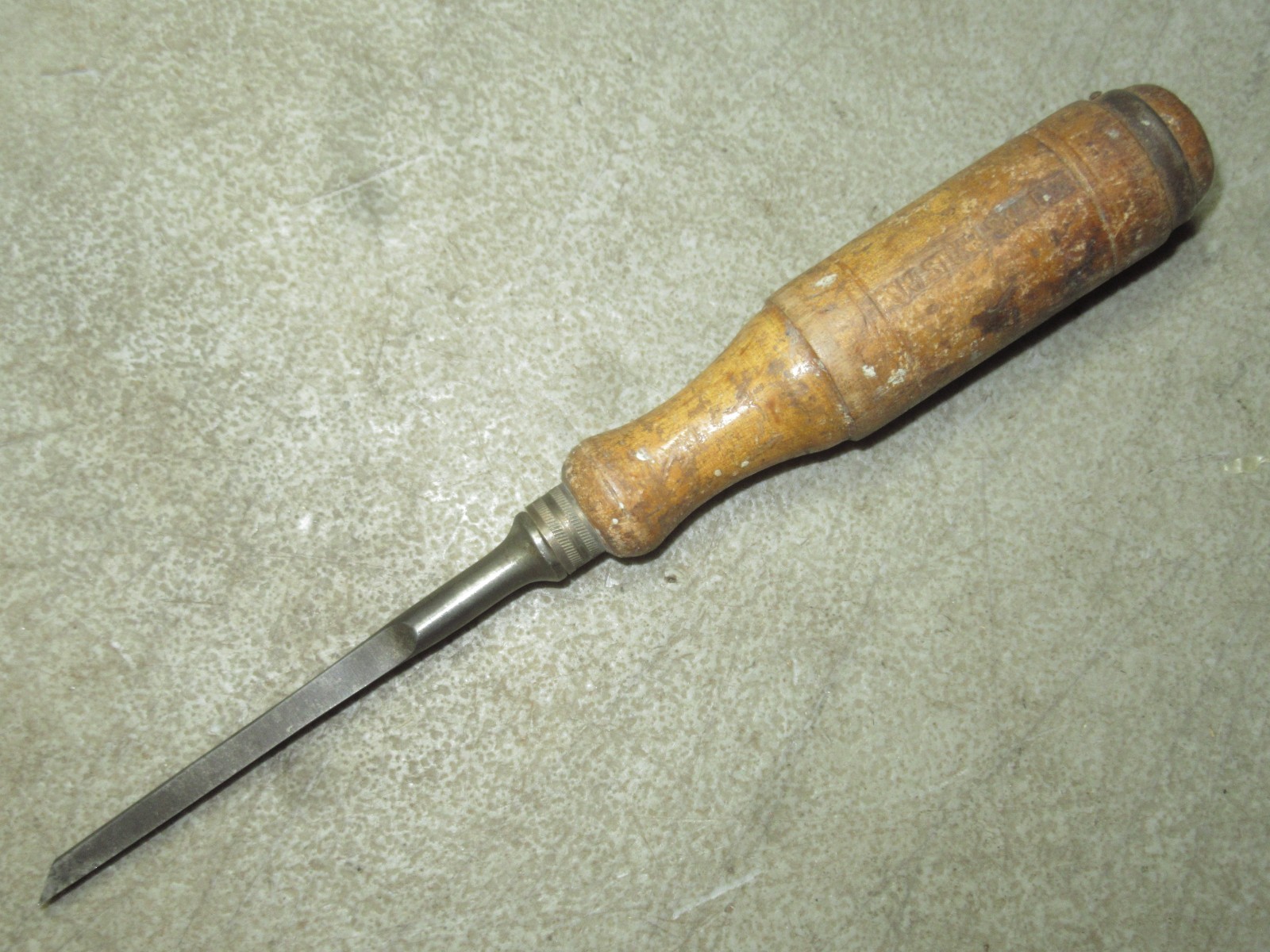 vintage E A Berg Eskilstuna 1/8'' chisel HTF size good user tool to restore