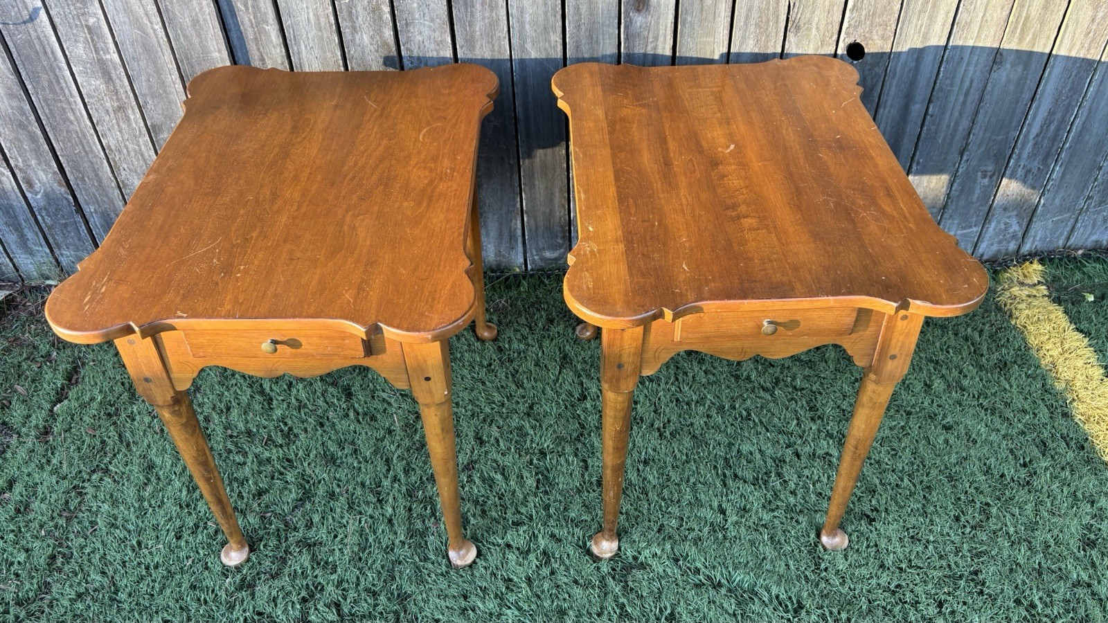 ETHAN ALLEN Maple Colonial Early American Country French Heirloom Nightstands