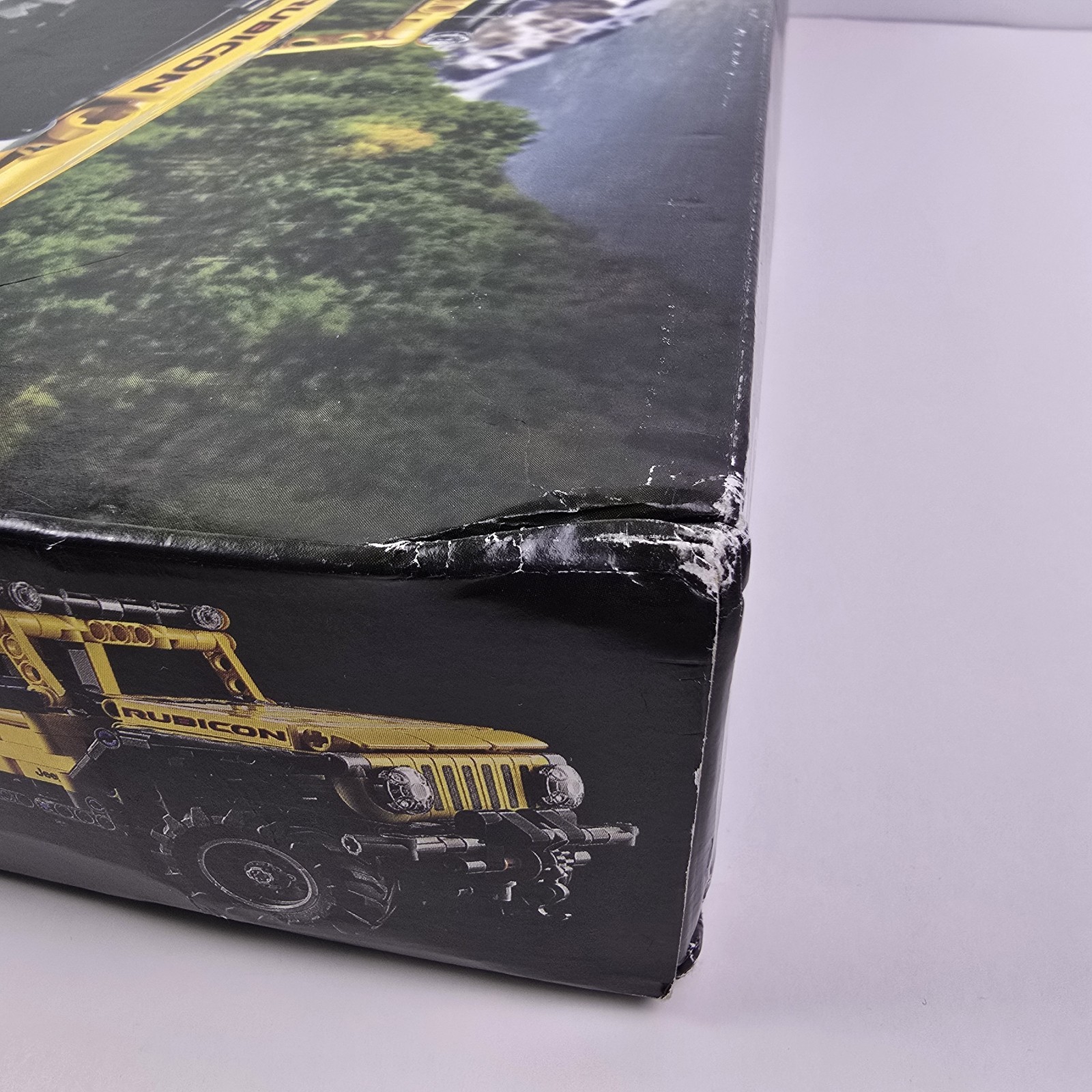 LEGO TECHNIC 42122 Jeep Wrangler 665 Pcs-Sealed