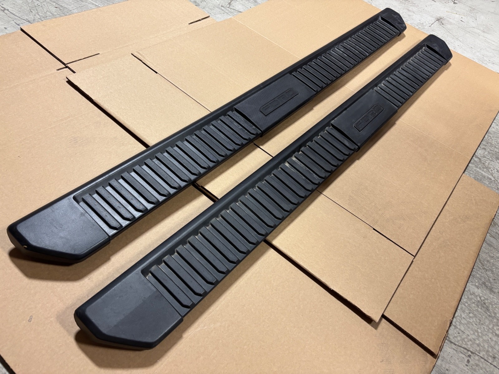 New Take Off OEM Ford F250 F350 F450 17-24 Running Boards CREW CAB Boards only