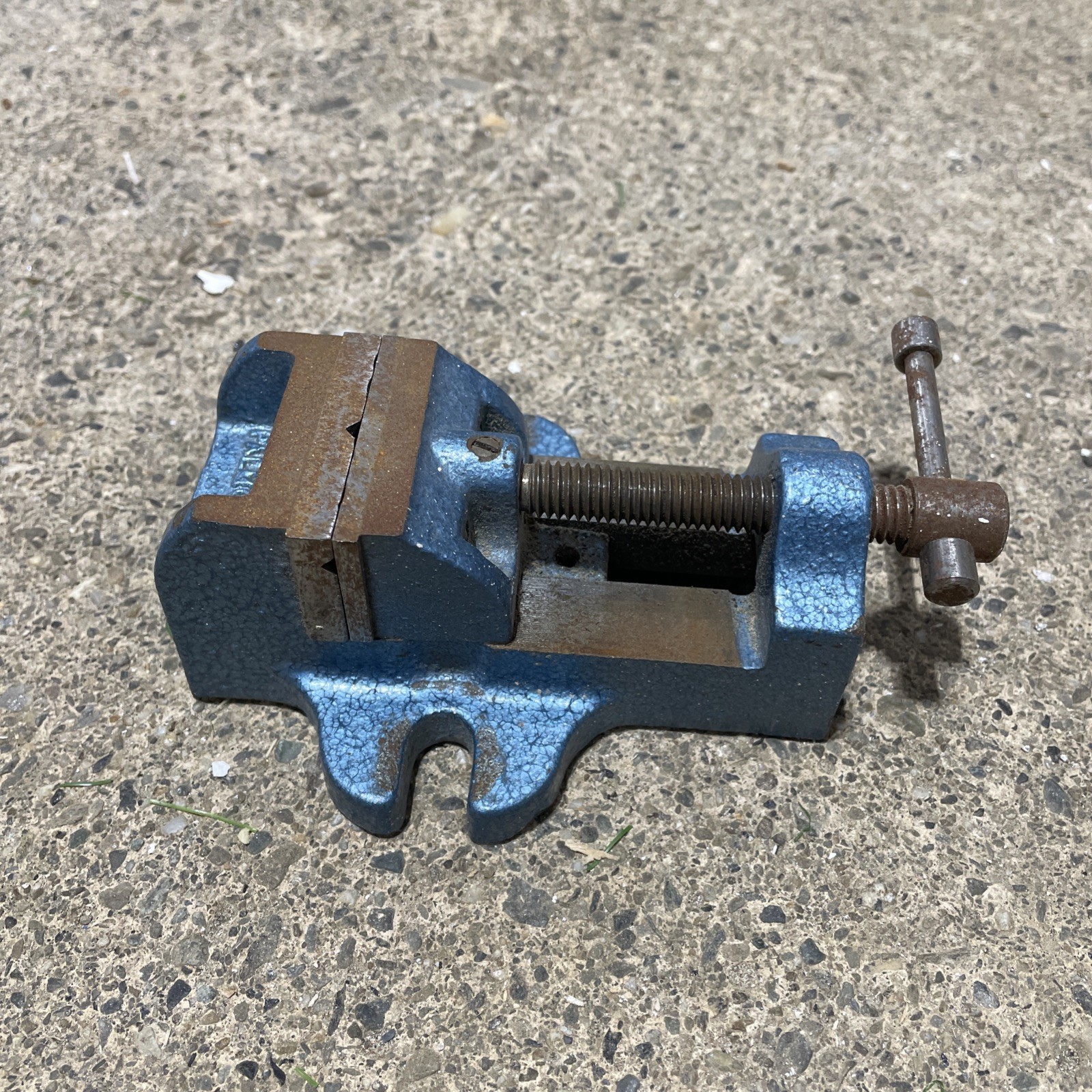 Palmgren Machinist Vise 1.5” With Lugs