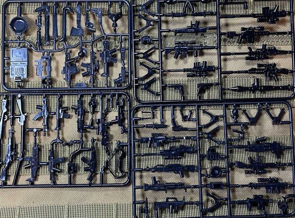 100 PCS WEAPON PACK - Various Weapons Guns, Rifles Sniper for Lego Minifigure