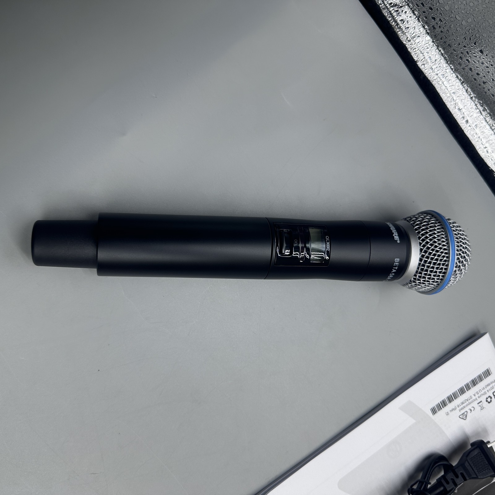 QLXD4 BETA58A Handheld Wireless Vocal System Microphones Express w/ BETA58 NEW