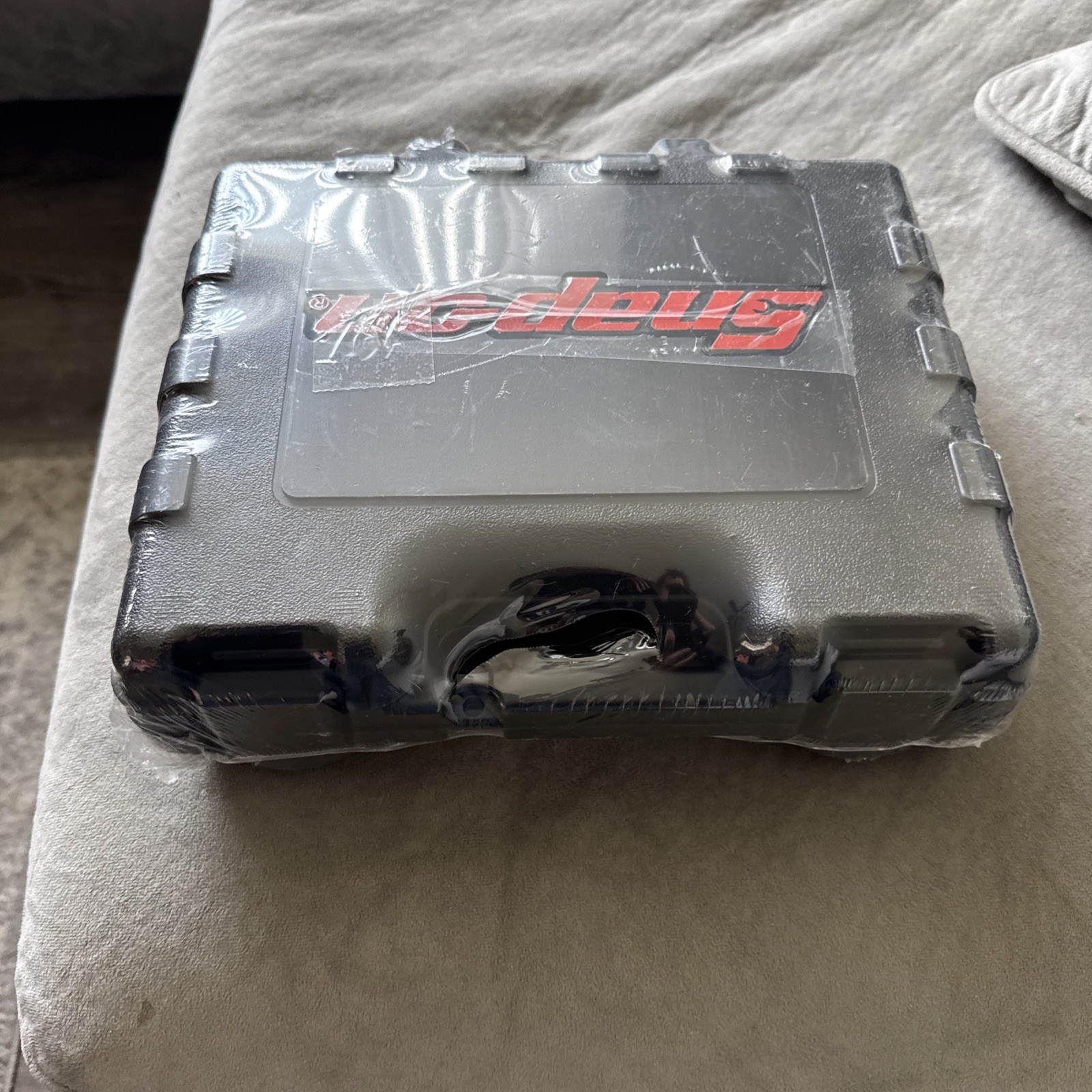 Snap-on NEW 44 Pc Dark Titanium Grey Ratcheting Soft Grip Screwdriver Master Set