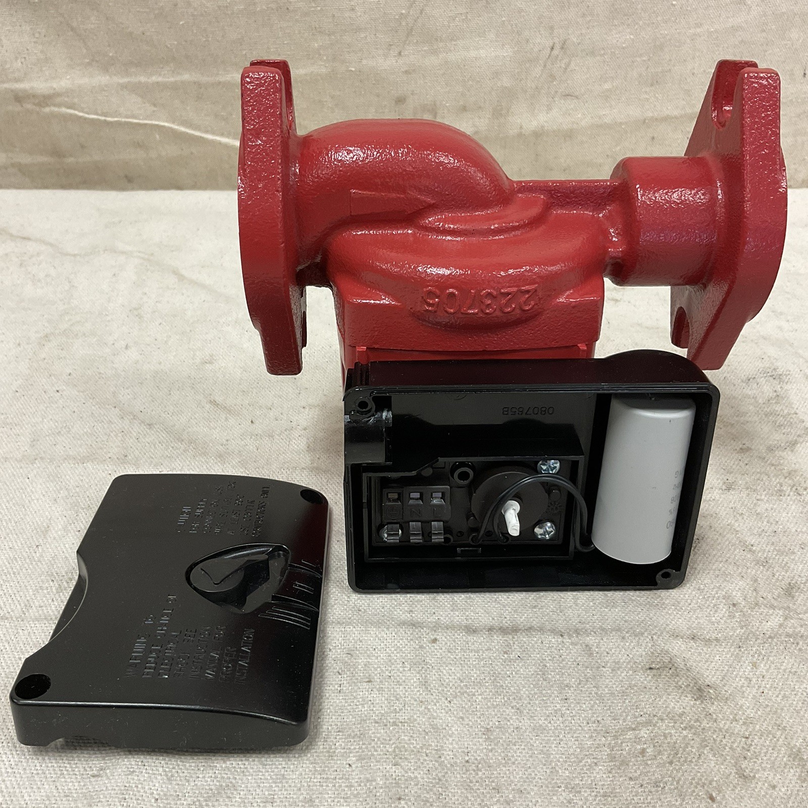 ARMSTRONG 110223-305 Hydronic Circulating Pump 1/8hp 115V 18gpm 18' Head