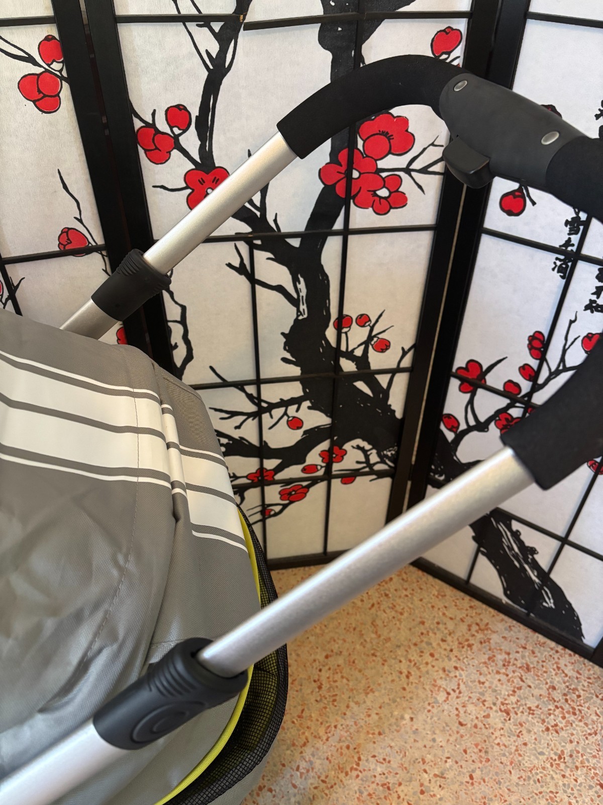 IBIYAYA Pet Stroller - Medium 4-Wheel Luxury Dog-Cat Stroller with Two Openings