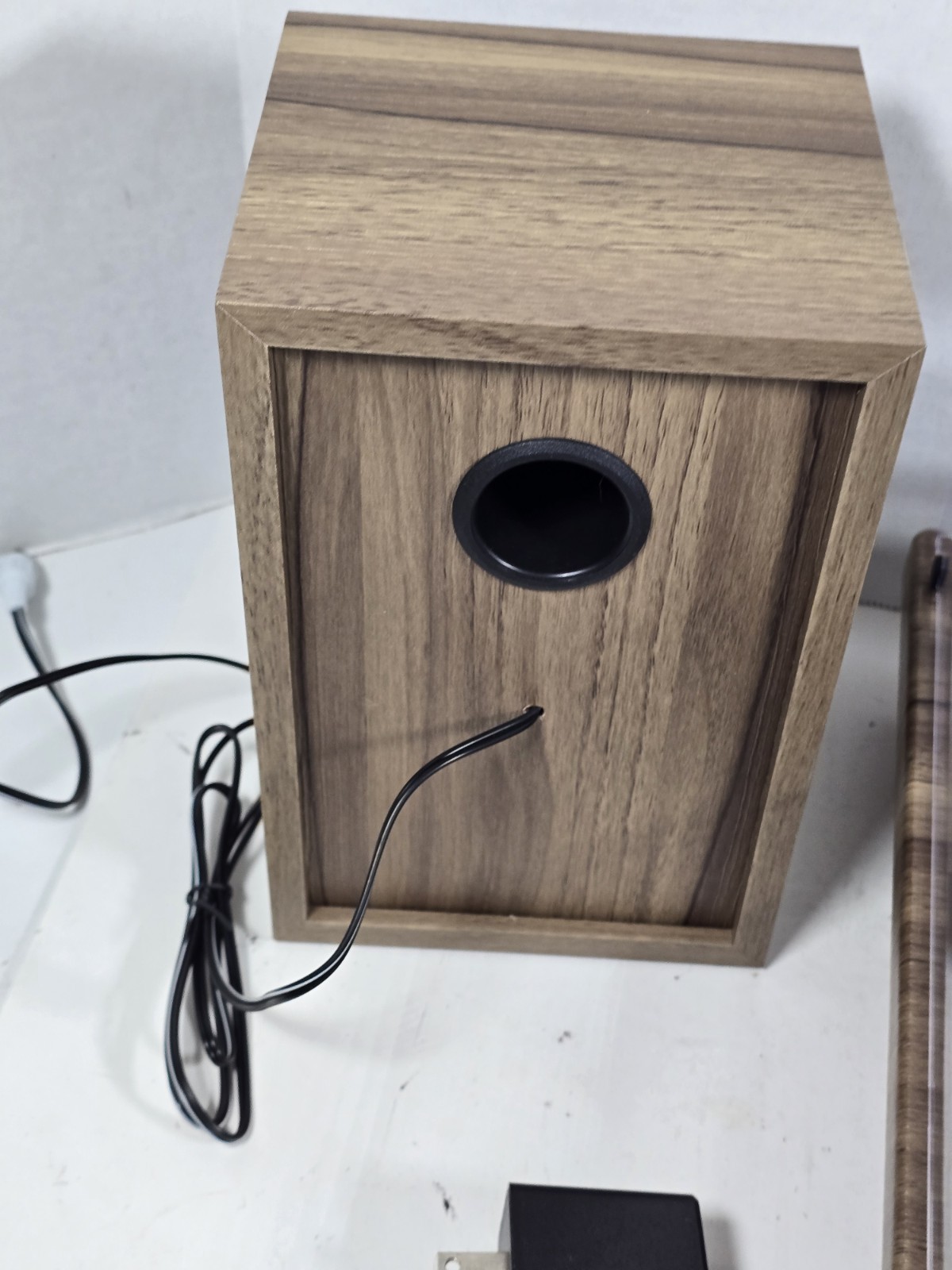 Victrola Montauk VM135 3-Speed Bluetooth Record Player Turntable w/ Speakers