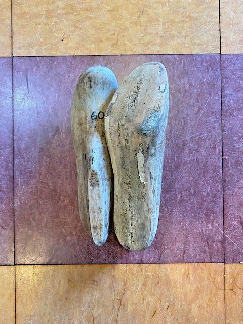vintage women's wooden shoe lasts size 6, circa 1960's private collection