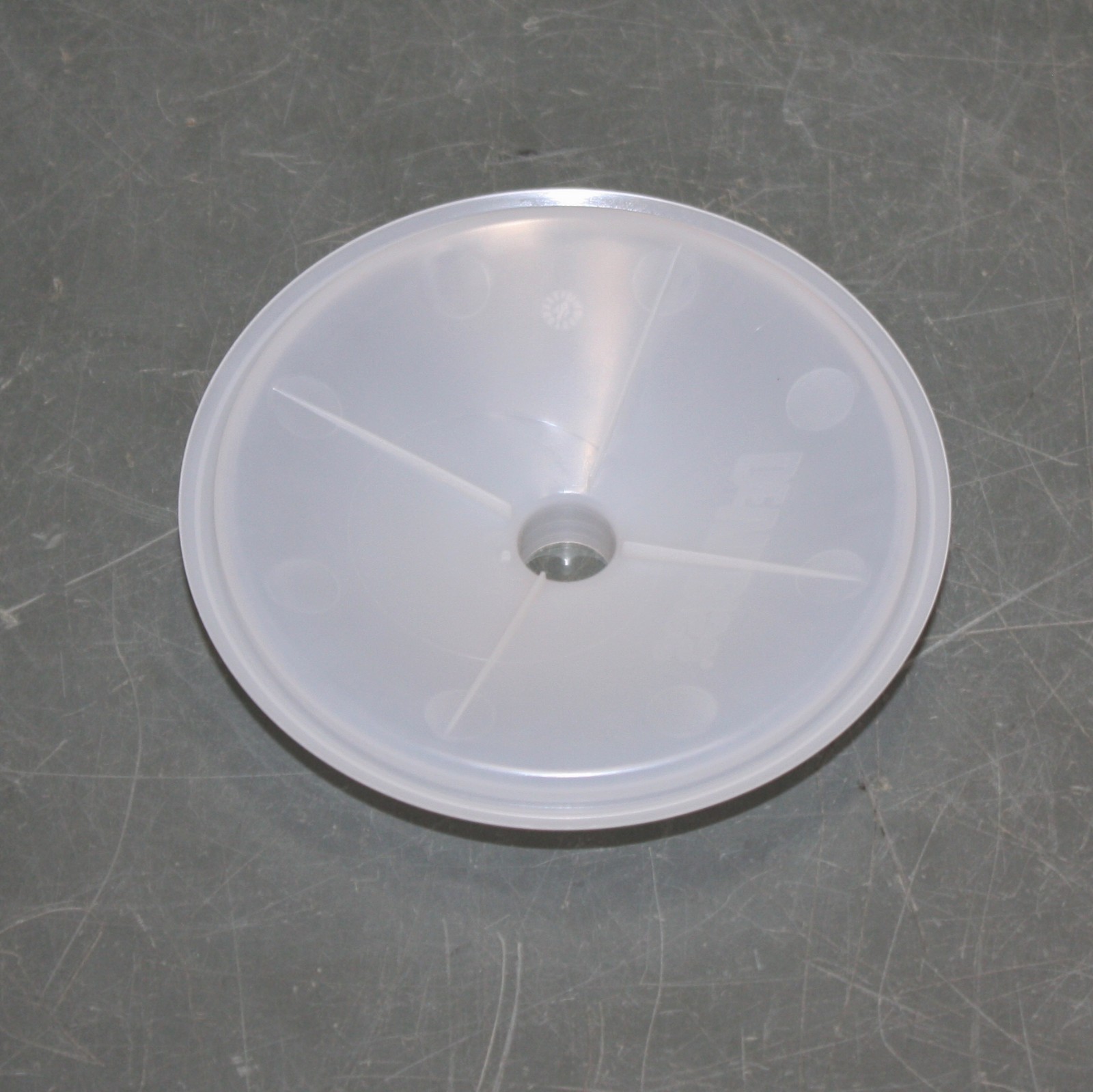 (64) DeVilbiss Paint Cup System Lids DPC524, For 24 / 32 fl oz Cup, Plastic