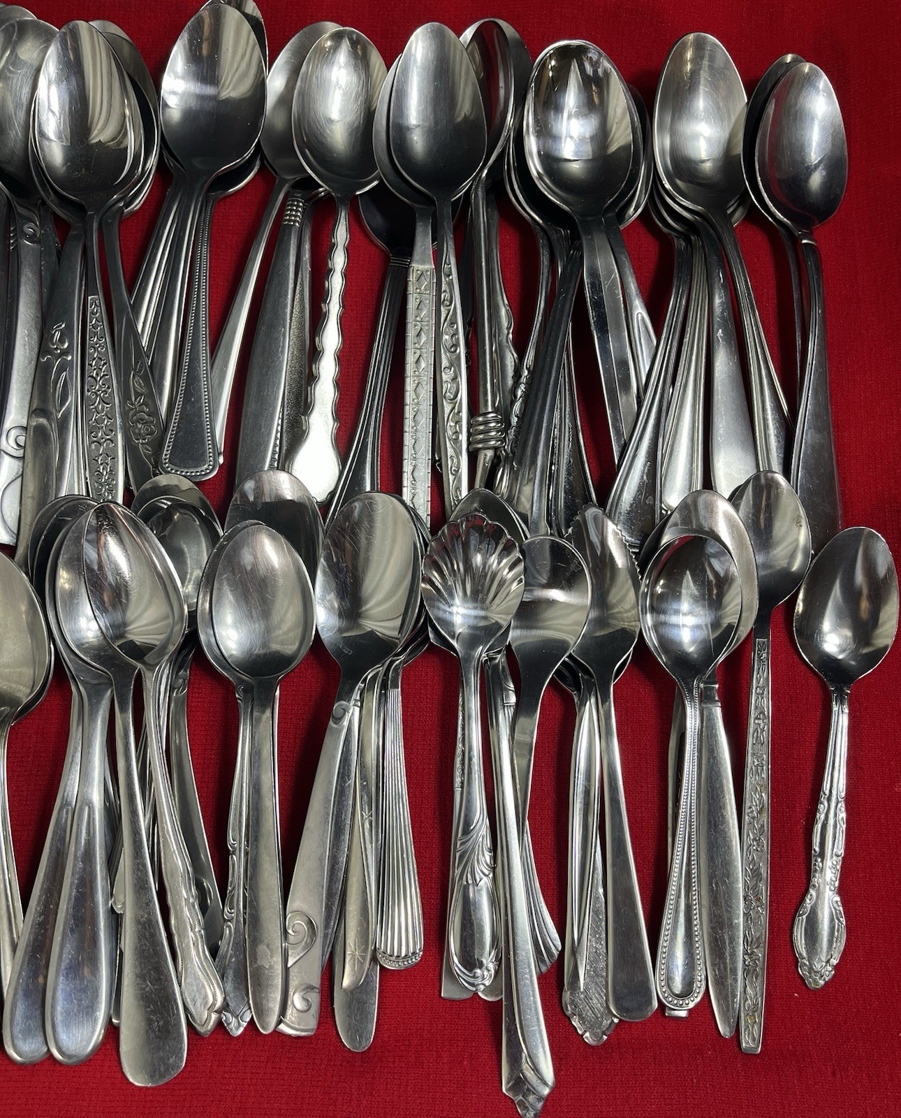 Lot 100 Assorted Stainless Steel Soup & Tea Spoons Flatware + 3 Serving Spoons