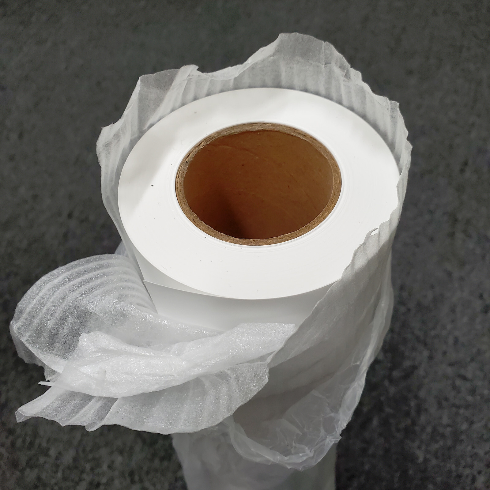 24 inch x 100 ft Matte Photo Peel sticker paper roll Adhesive Vinyl stick decalr