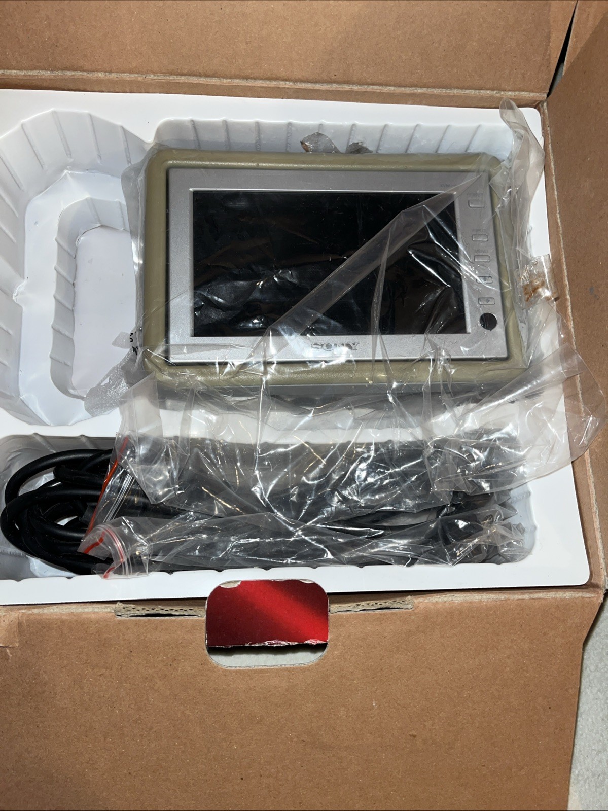 2 X Vintage Sony XVM-H6 Headrest Monitor 5.8” Wide Screen 2 X Remote Controls