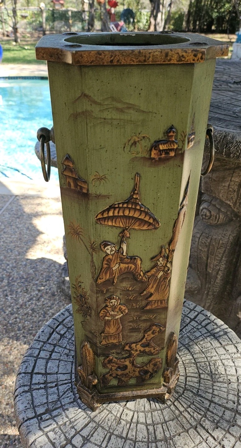 18" Octagonal Raised Japanese Asian Chinoiserie Umbrella Walking Stick Stand