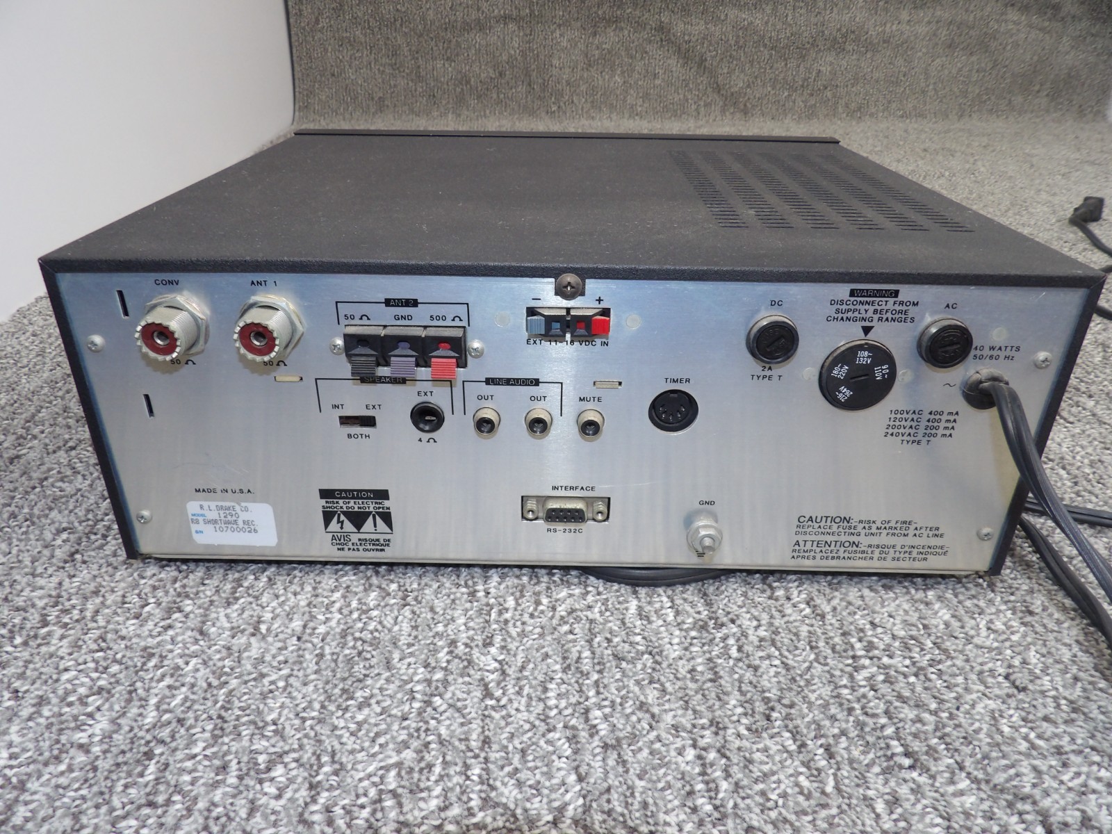 Drake R8 Shortwave AM SSB Ham Radio Model 1290