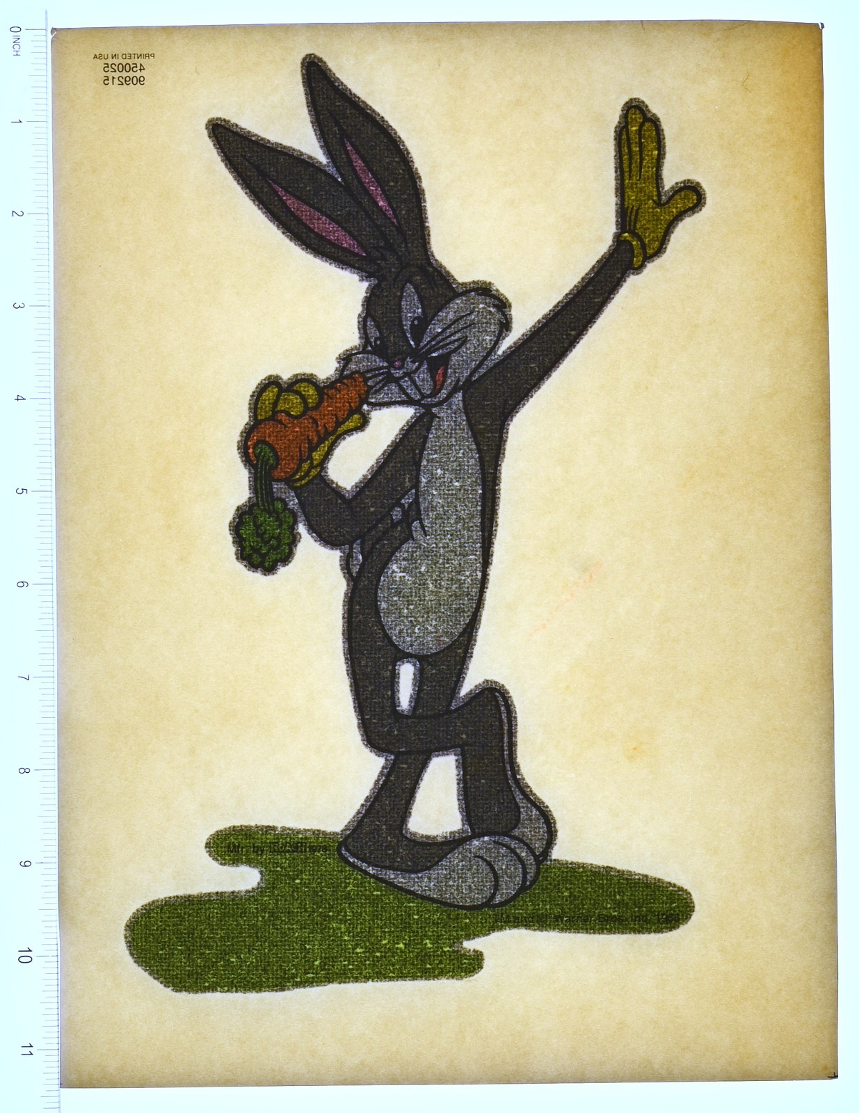 VINTAGE 1970s Heat Transfer | Bugs Bunny Eating Carrot Glitter - Roach '78