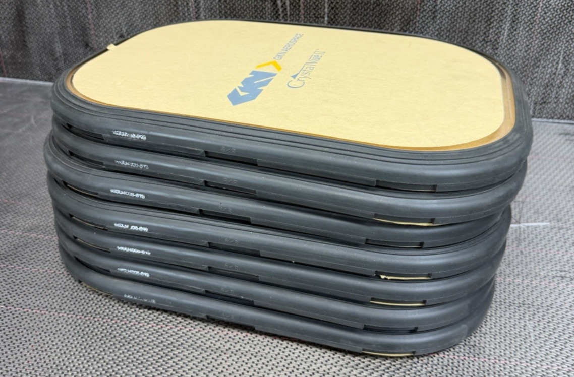 *NEW old STOCK* GKN AEROSPACE 140U4005-615 Boeing 747 Aircraft Cabin Window