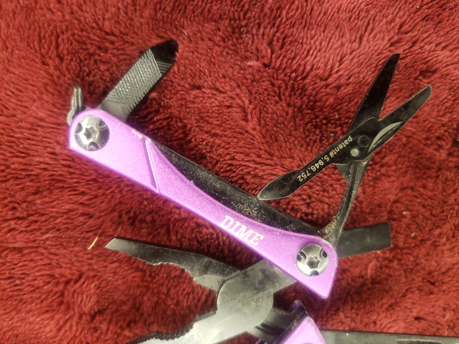Lot of 2 Gerber Multi Tool Dime multiplier Black & Purple