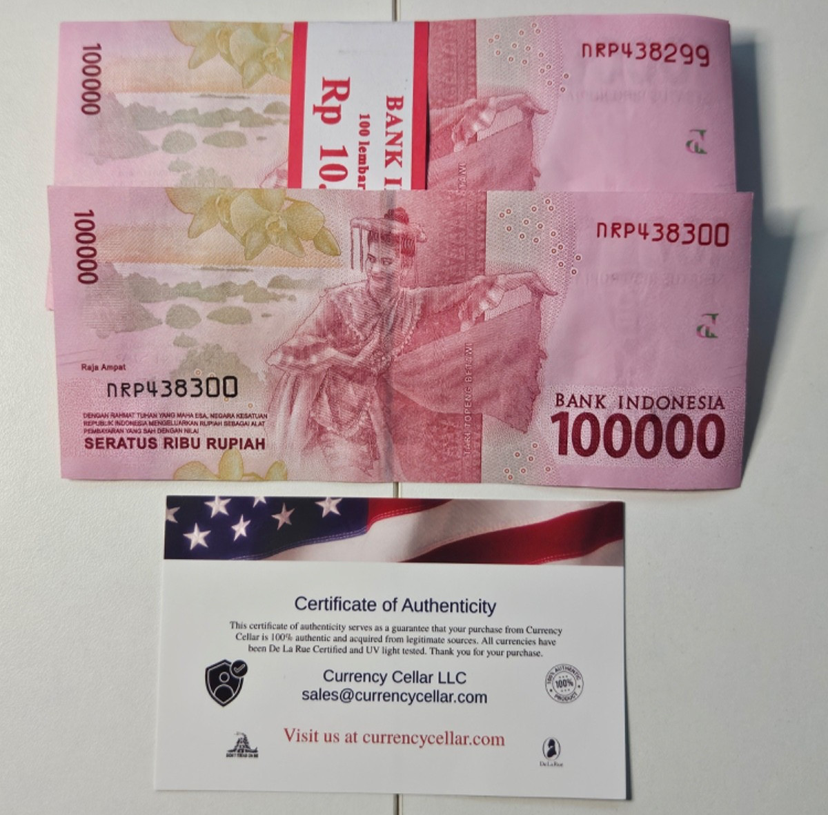 100,000 Indonesian Rupiah Banknote IDR New UNCIRCULATED with COA