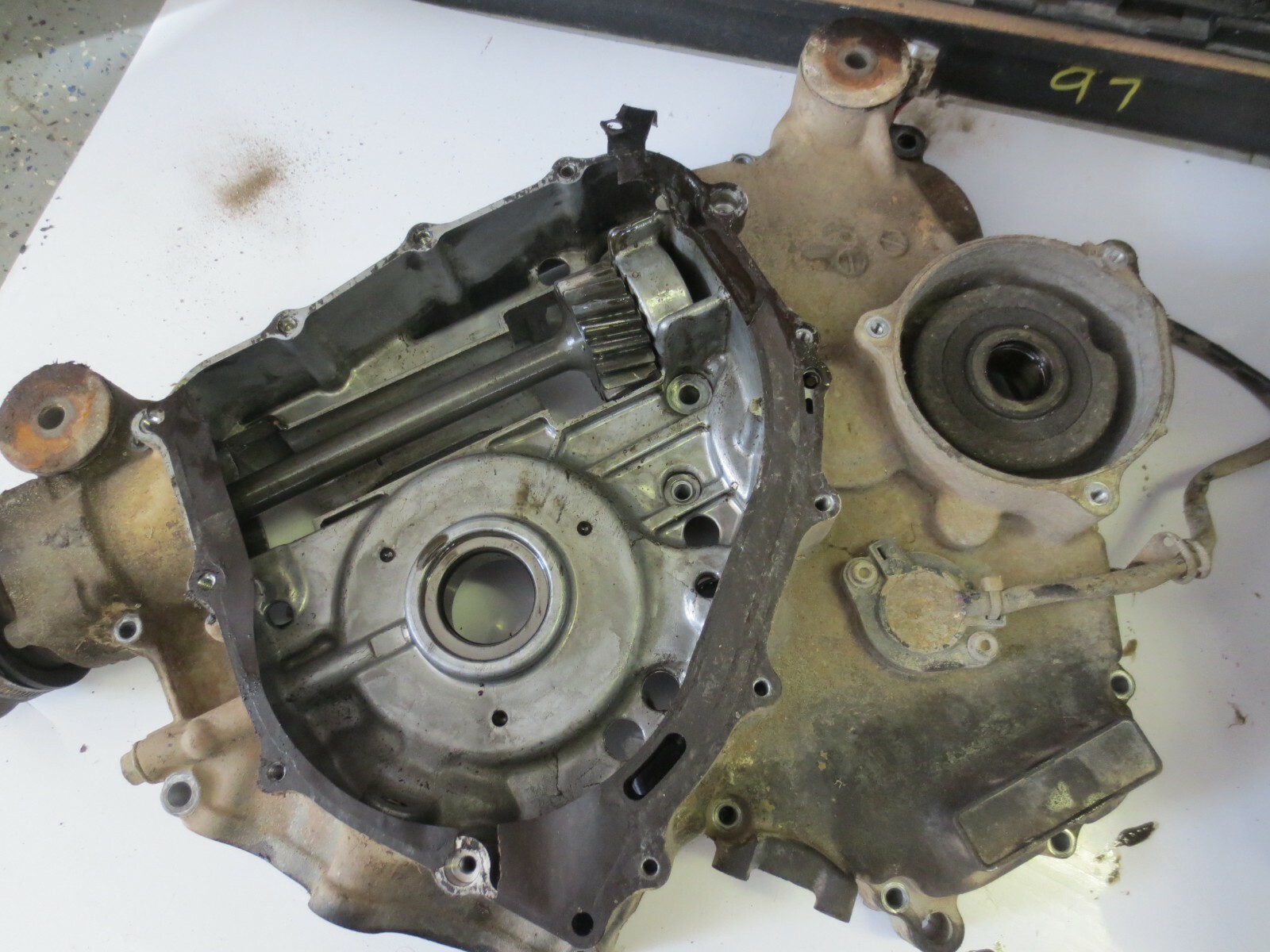 2007 Suzuki King Quad 700 4x4 ATV Used OEM Empty Engine Crankcase Crank Cases