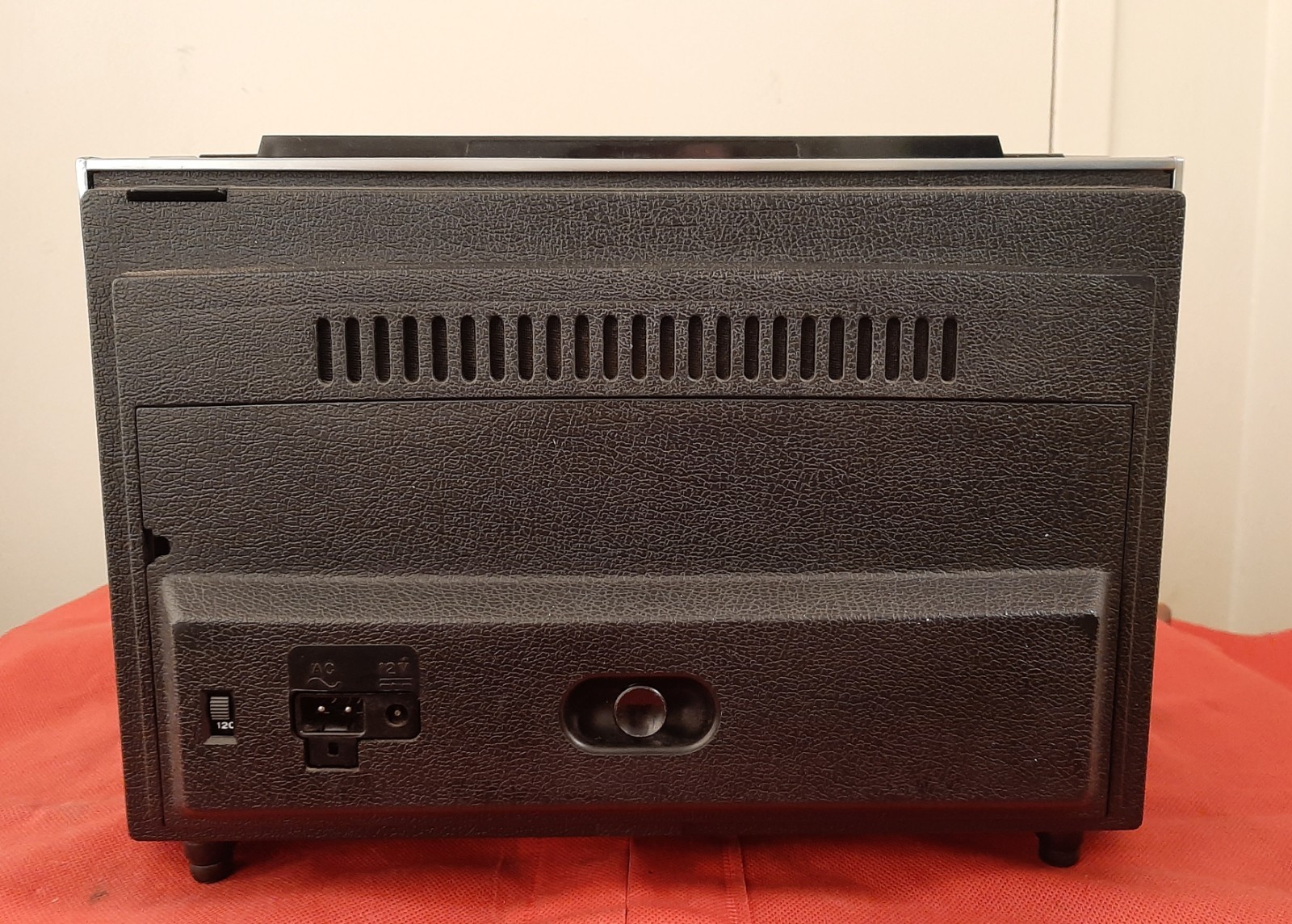 Fully Serviced-Washed+New Lamps-ZENITH ROYAL R7000-2 7000 AM/FM Shortwave Radio