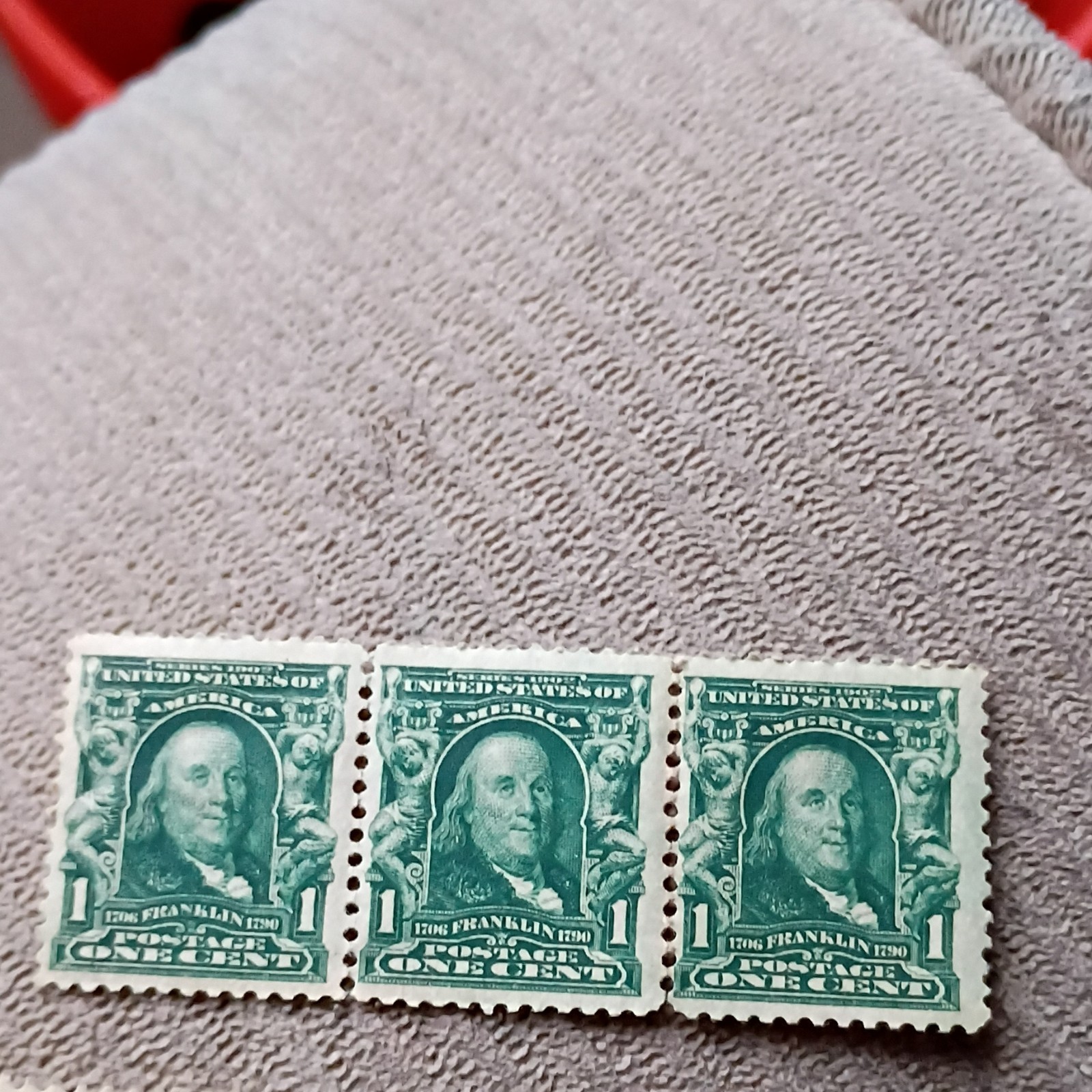 #300 US Stamps 1 Cent Green Franklin M/NH/OG Historical Figures block of 3