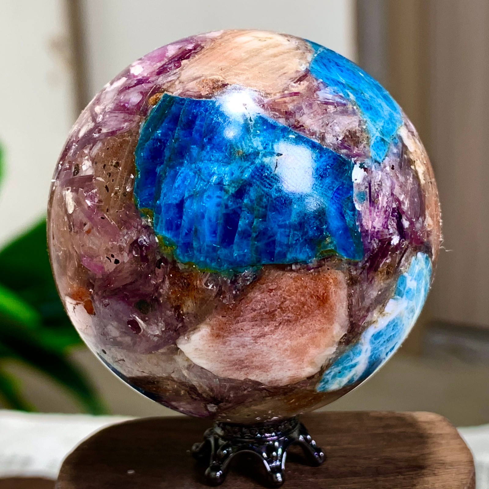 177G Natural Blue Aptite +Sun Stone purple lepidolite Sphere mineral sample