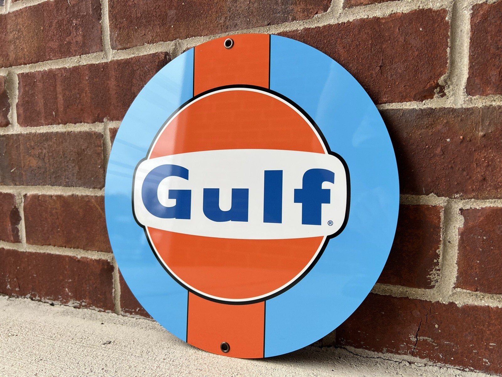 Gulf racing advertising sign oil gas porsche ford Gt40 Round Metal