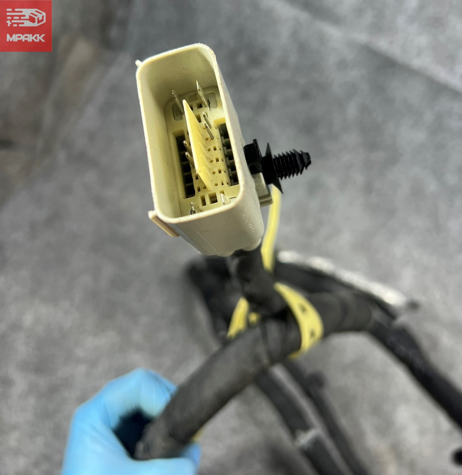 2018 2019 Chevrolet Silverado GMC Sierra Engine Wire Wiring Harness OEM 84465421