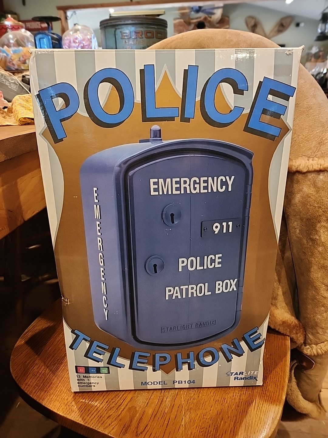 Vntg  Police Emergency Patrol Box 911 Telephone Starlight Randix PB 104 W/ Box