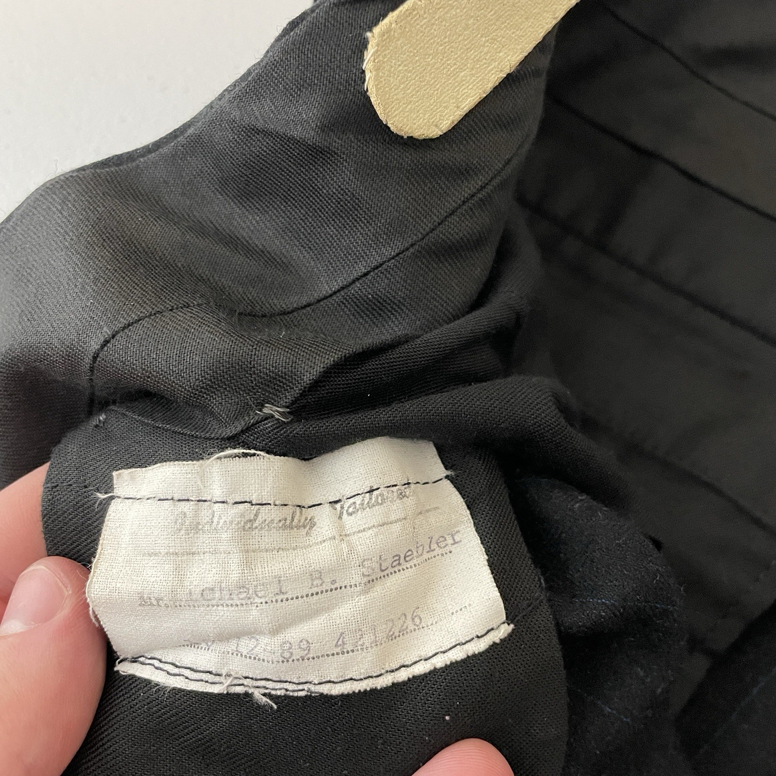 Paul Cicchini Bespoke 2 Piece Suit Mens 46XL 38x33 Black Blue Striped Wool USA