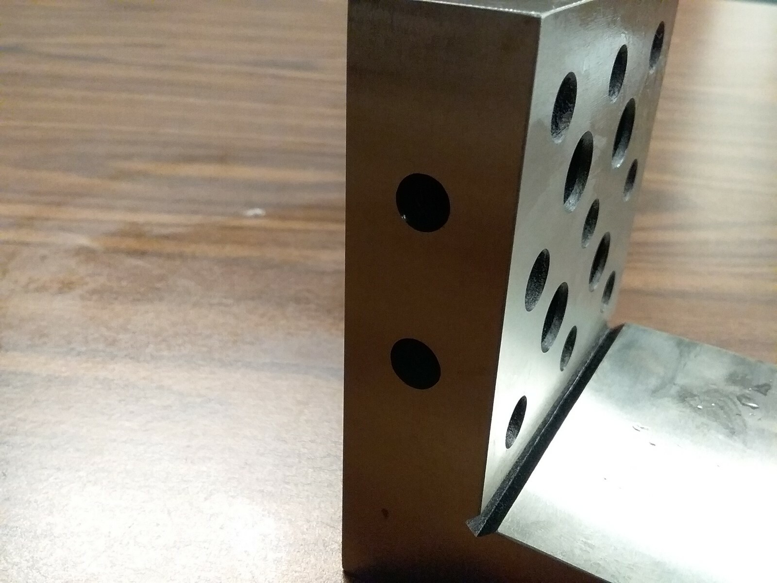 ANGLE PLATE 4x3x3x1" Precision Ground w. tapped holes 0.0002" PGAP-433-New