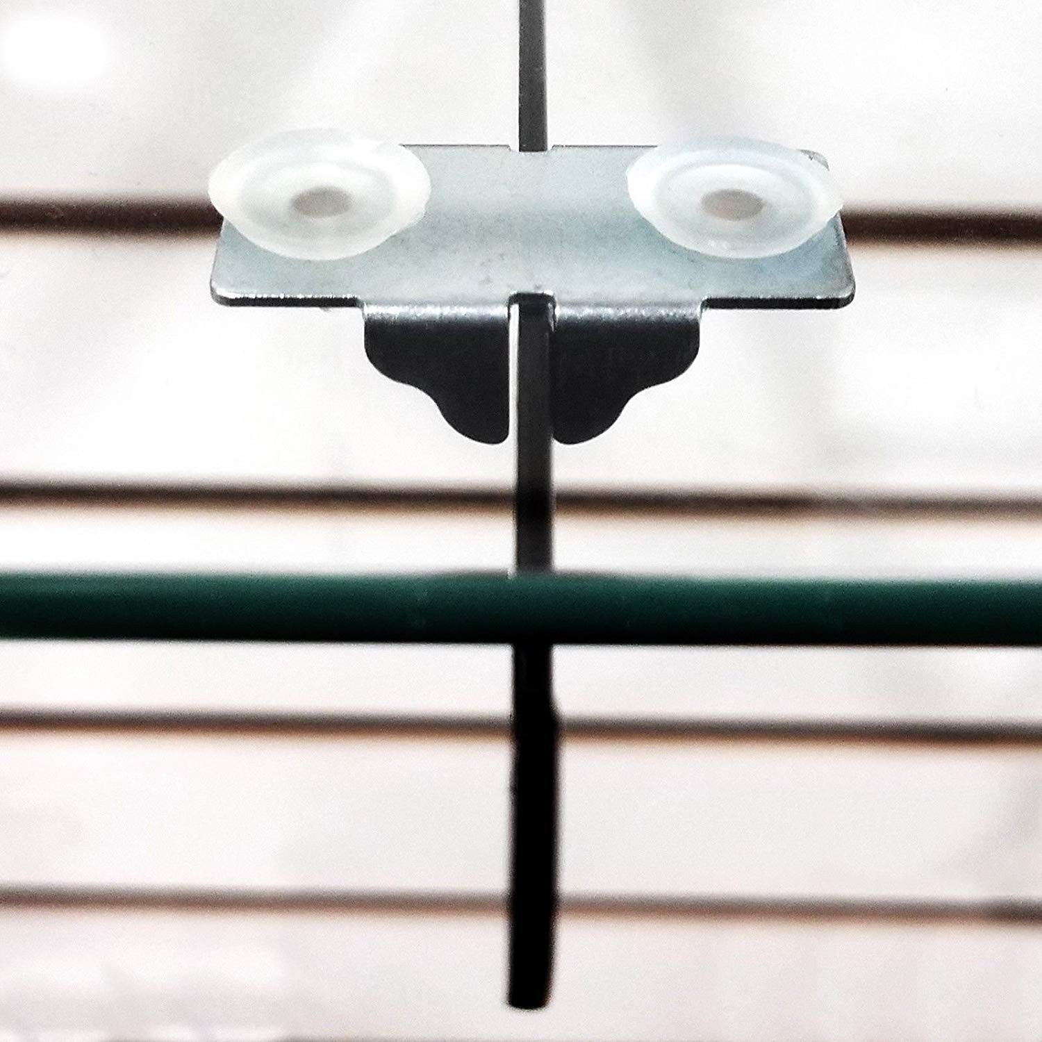 Center Shelf Rest Clip & Rubber Cushion for Brackets to Hang Glass, Wood Or M...