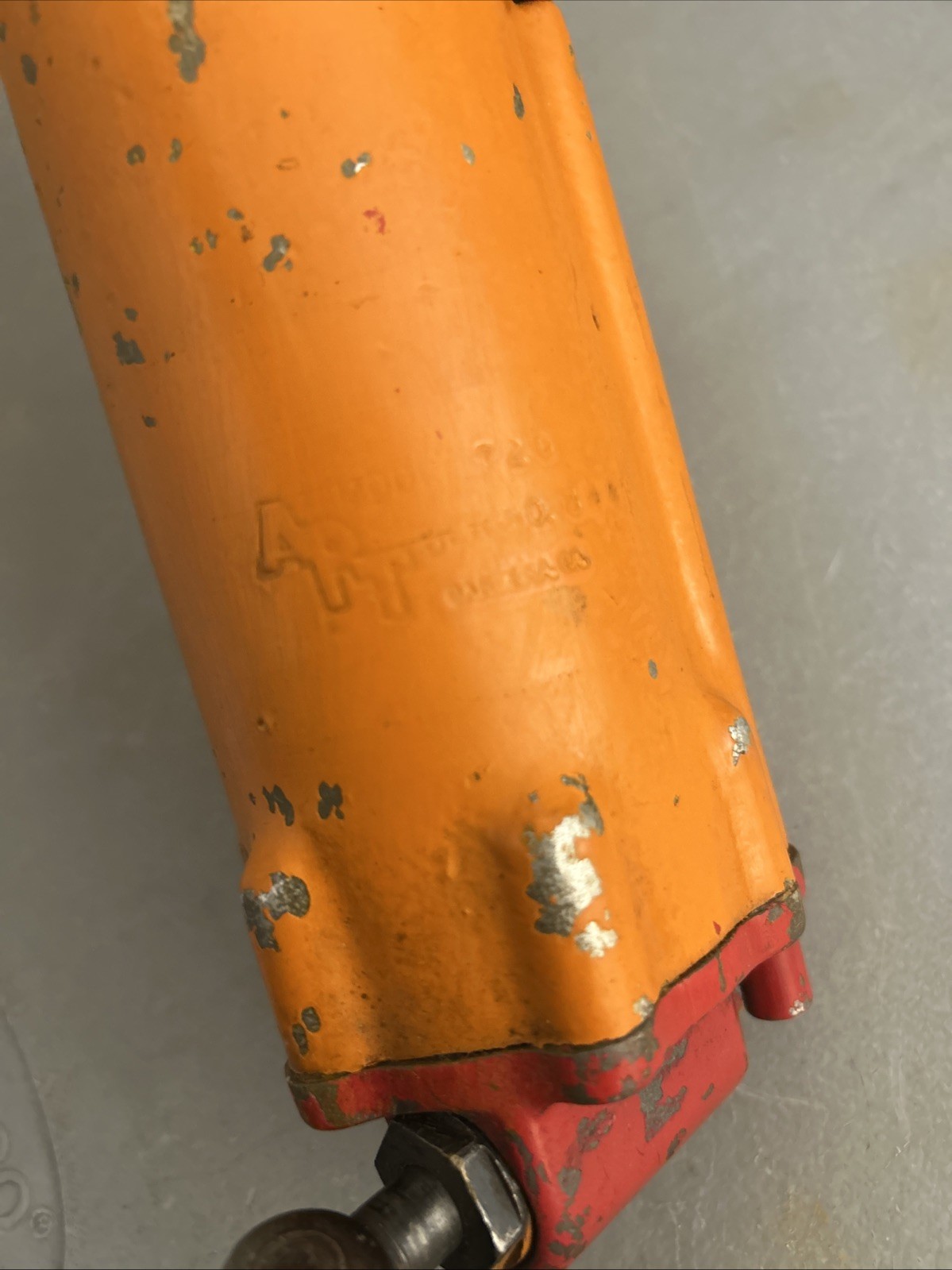 APT 720 Pneumatic Compression Rivet Squeezer air riveter aircraft