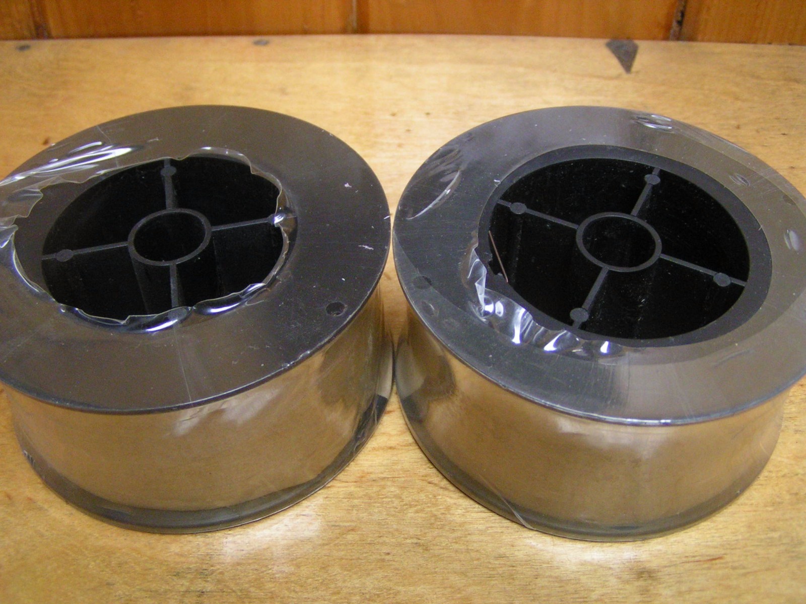 4 LBS of Mild Steel MIG Wire 2Ib rolls ER 70S-6- .023" 2 ROLLS **FREE GIFT**