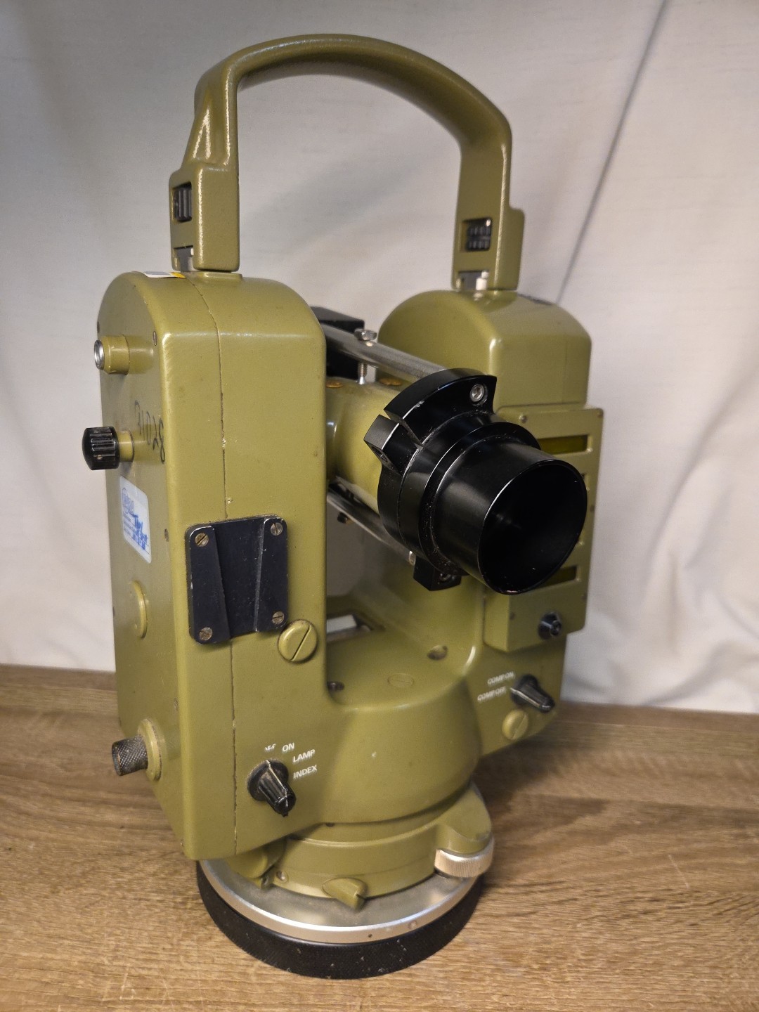 Theodolite Kern Swiss E2 Vintage Kern's Precision Surveyor Alignment Instrument