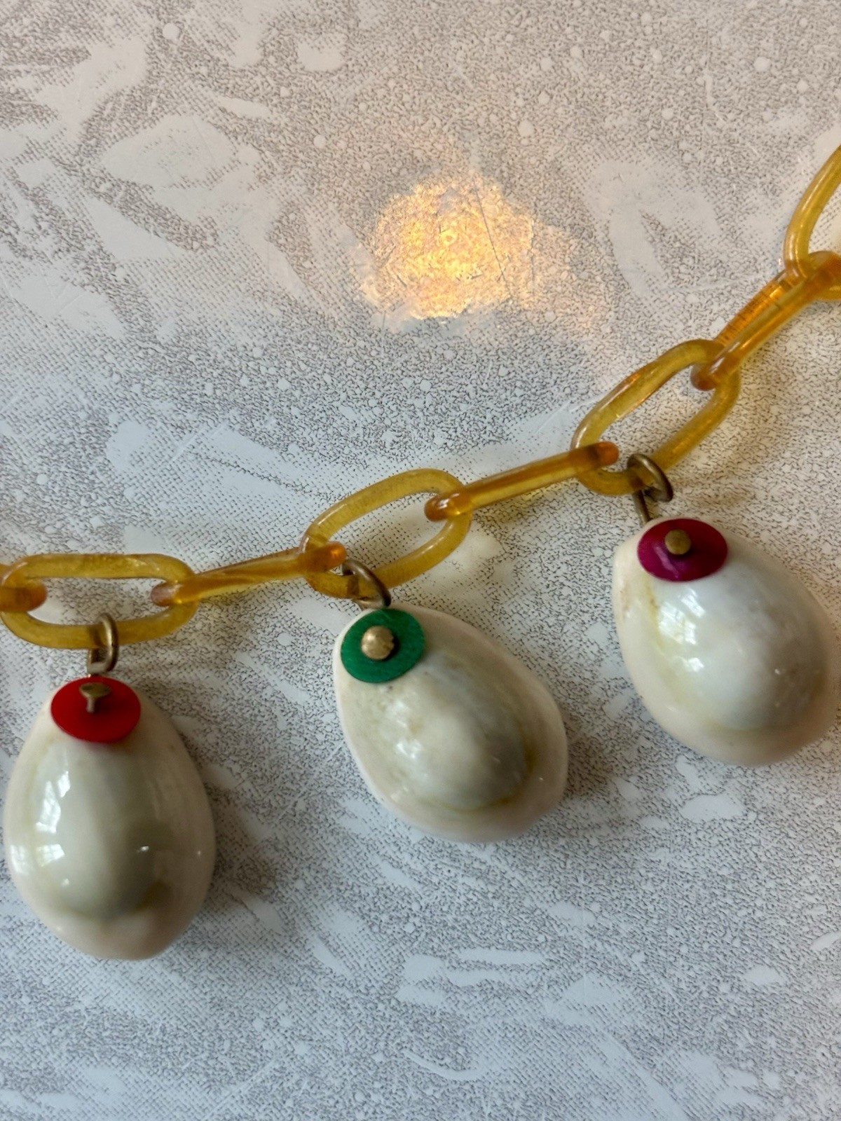 Vintage Apple Juice Bakelite Celluloid & Cowry Shell Necklace 17’ Chain