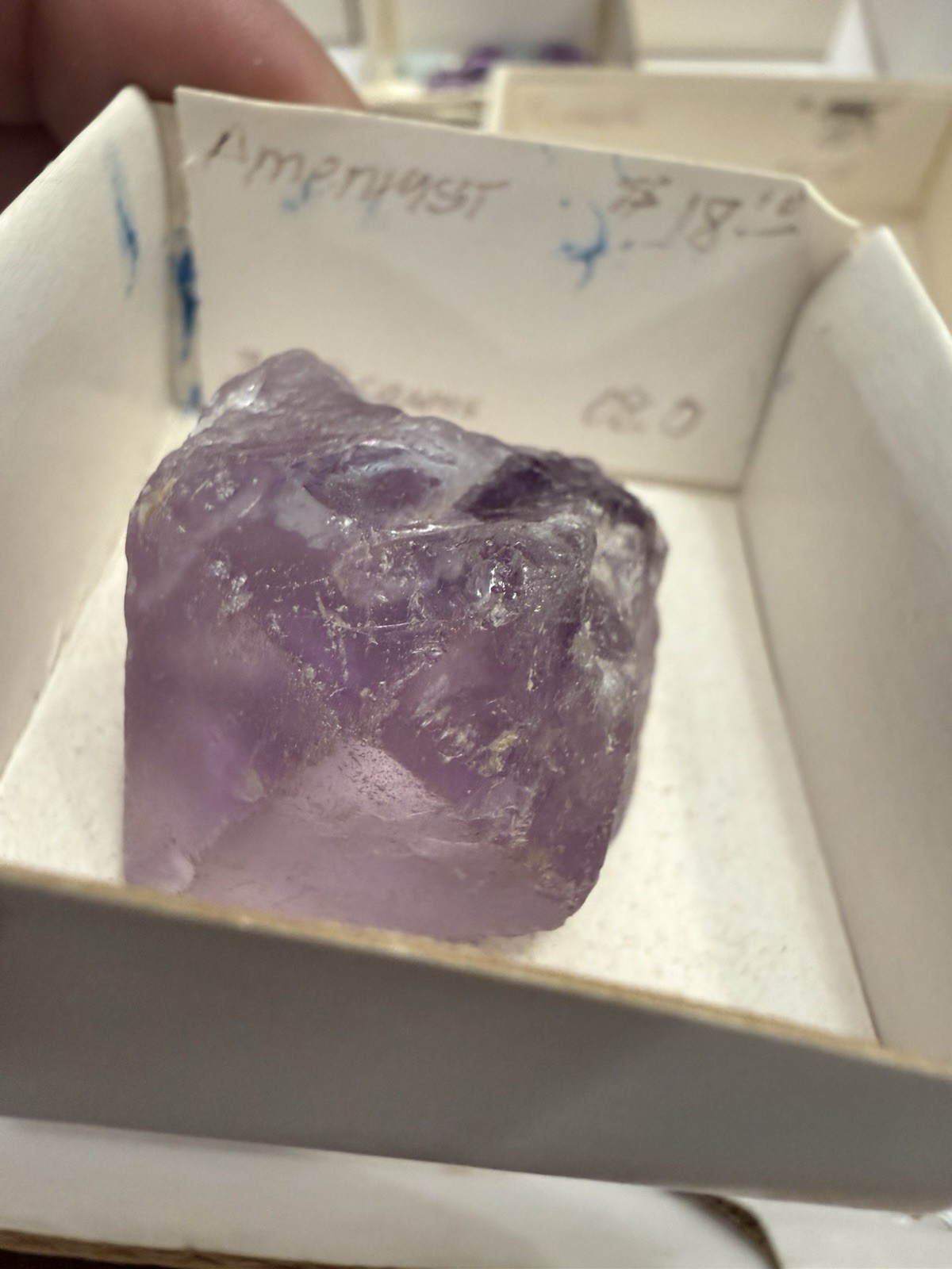 over 30 mixed specimens amethyst flourite blue holly agate