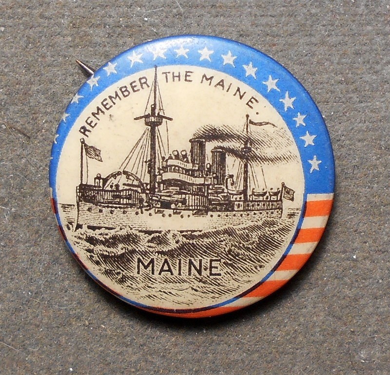 Pinback: Remember The Maine (Battleship). Red-white-blue celluloid, 7/8”, no pro