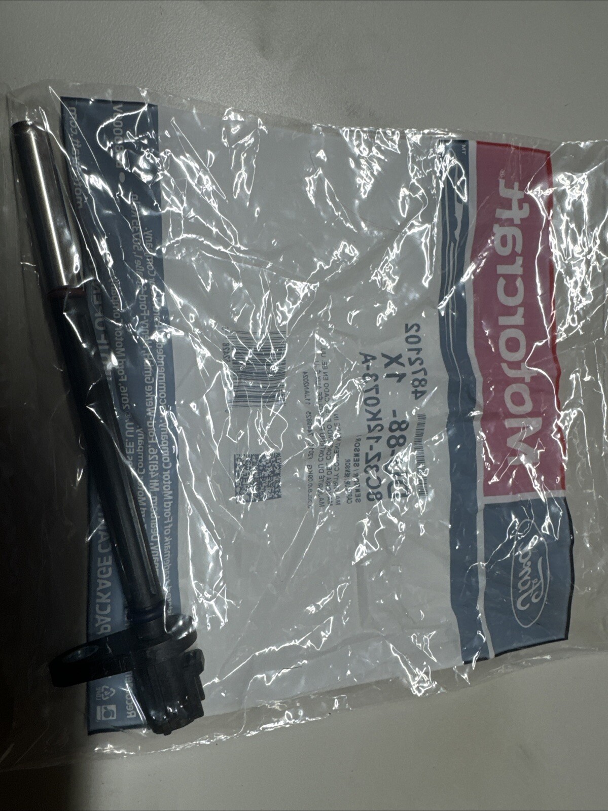 6.0L Camshaft Position Sensor - OEM Motorcraft