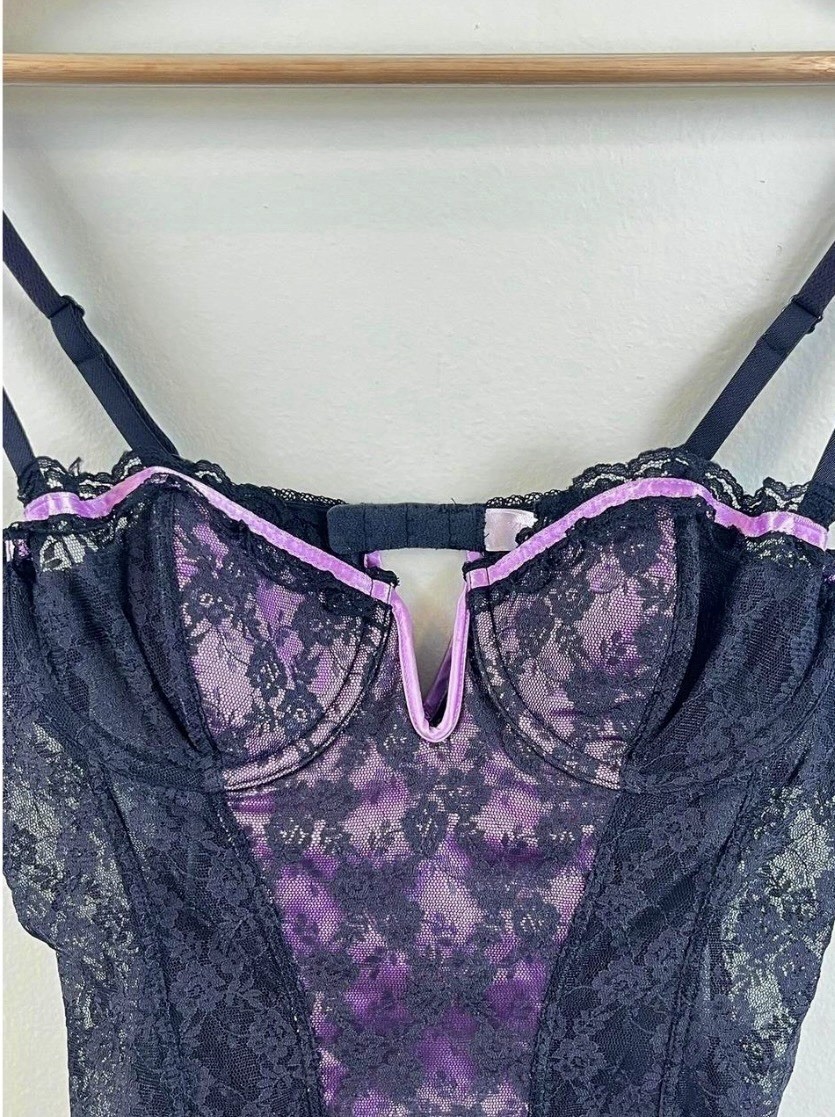Victoria’s Secret Lace Babydoll Bustier Whimsey Goth Fairy Goth Black Purple 34B
