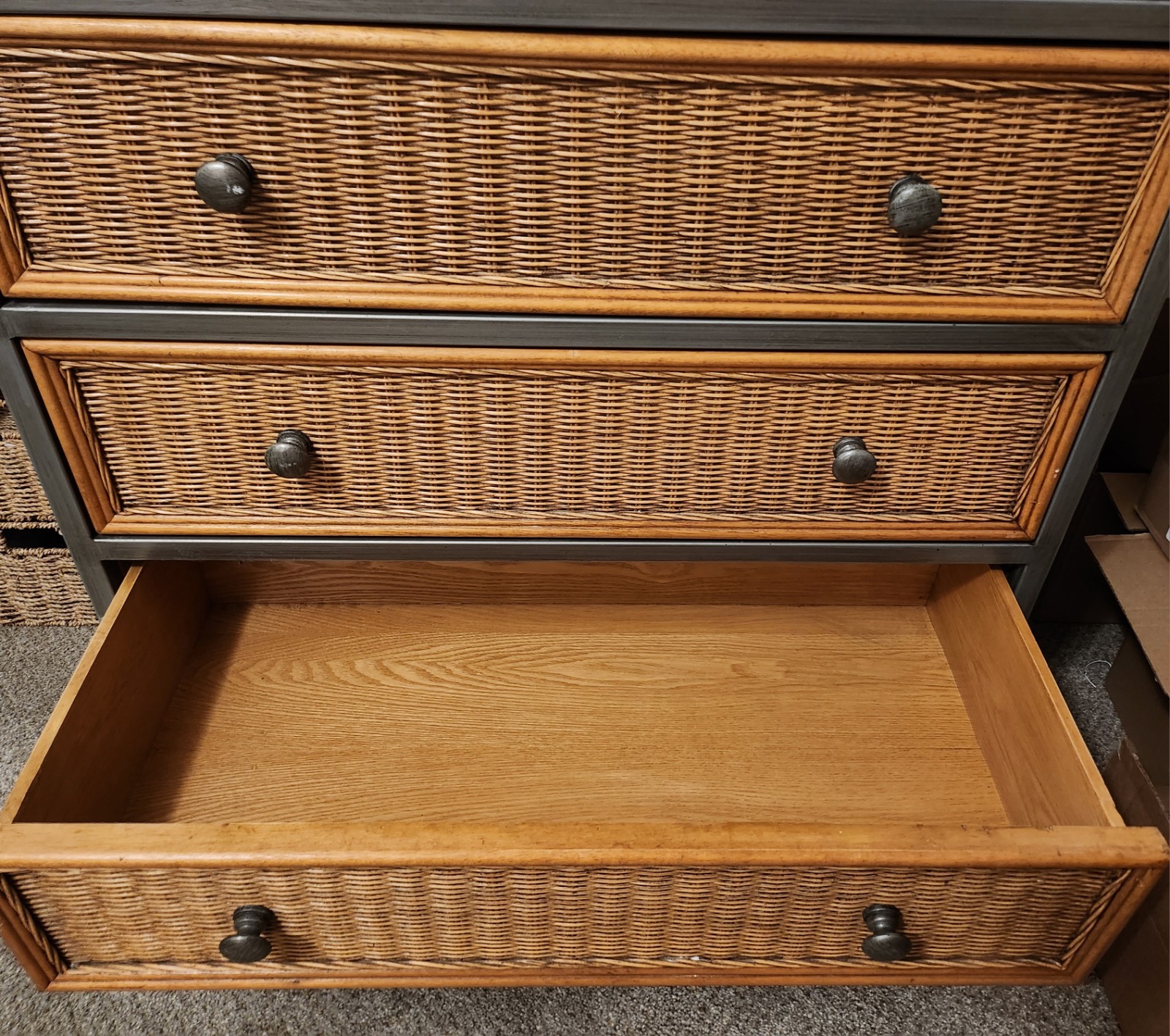 LARGE BEAUTIFUL PIER ONE MIRANDA COASTAL RATTAN ENTERTAINMENT AMOIRE