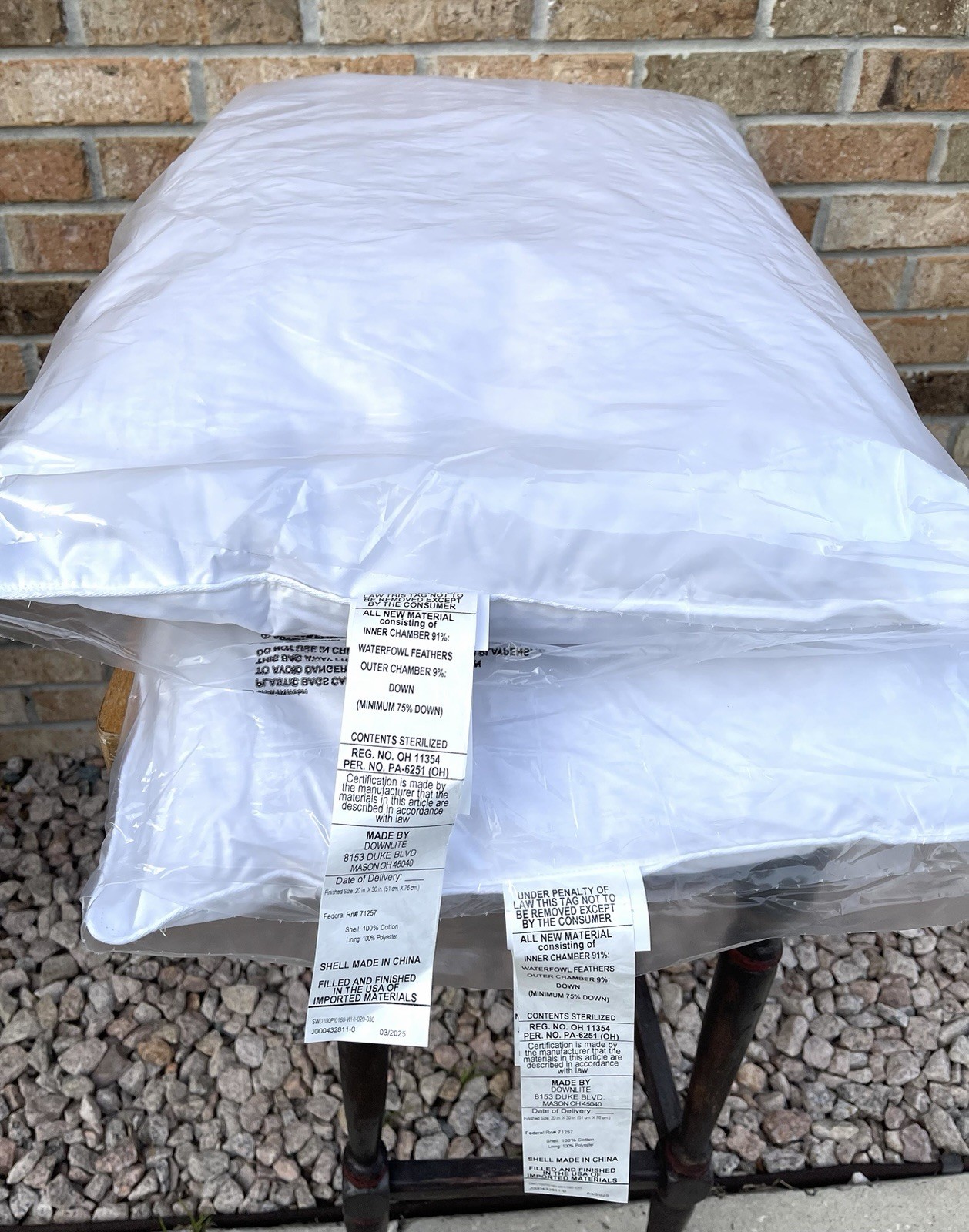 Two DOWNLITE Feather Down Hospitality PC10003 5/95 Soft/Medium 230 Thread