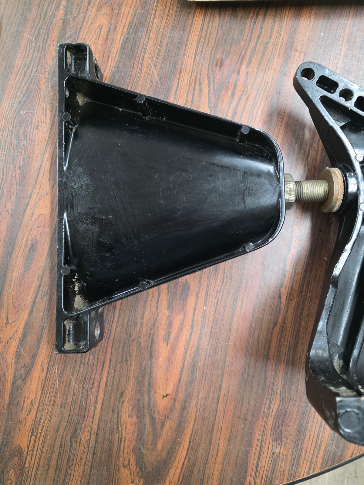 Mercruiser 73571A2 32778 Front Motor Engine Mount 2.5 3.0 120 & 140 Stern Drive