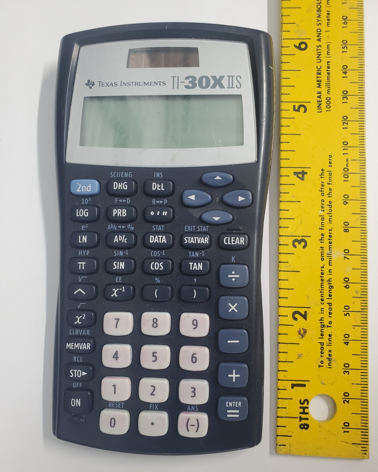 Texas Instruments TI-30X IIS Scientific Calculator Tested/Used No Cover