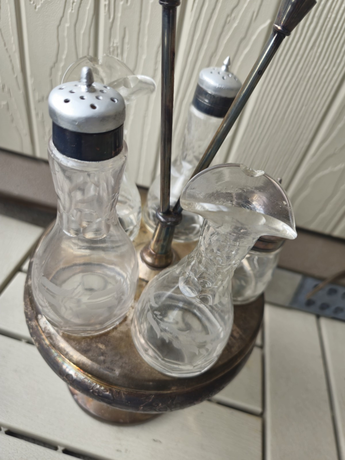 Antique Meriden Silverplate Condiment Cruet Set 5 Bottles Victorian