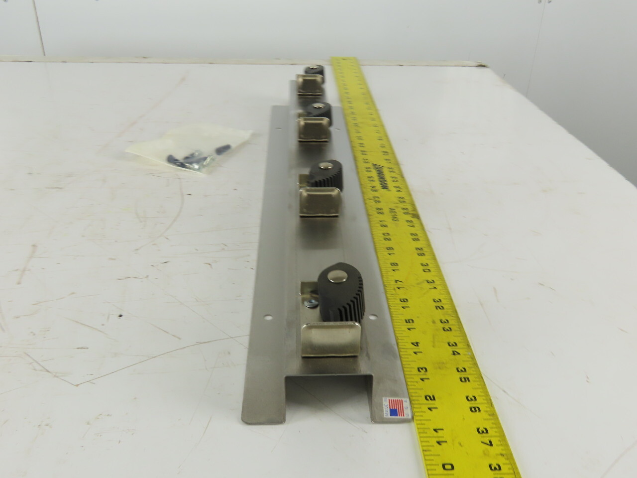 Grainger 333-4 SS Silver 304 Stainless Steel Mop Broom Holder 4 Spot