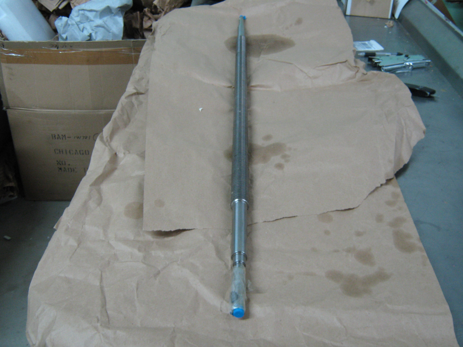 LEADSCREW MANUAL LONGITUDINAL X AXES for a 42" TABLE BPORT MILLS W/2 KEYS 1179